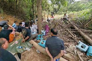 阿诺德本场数据：6次关键传球，4次射门0射正，评分9.2分全场最高